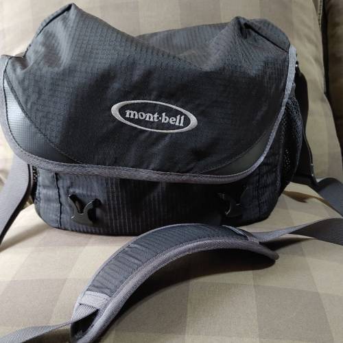 Mont-bell & Lowepro 相機袋