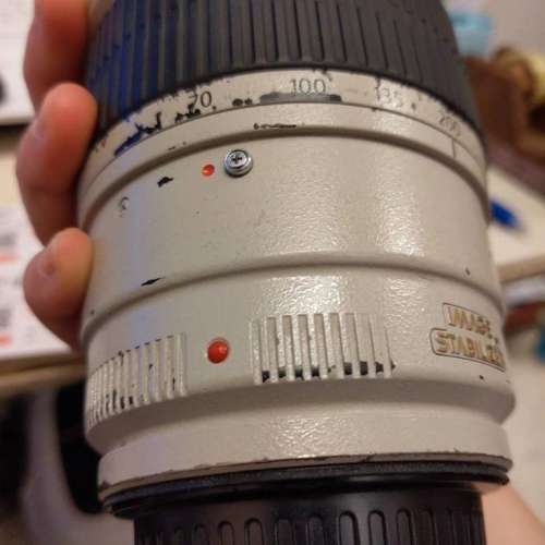 Repair Cost Checking For Canon EF 70-200mm f/2.8 L IS Crash 抹鏡、光圈維修、重...