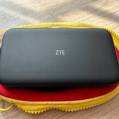 99%新 ZTE MU5002 5G Sim Pocket WiFi 流動Wi-Fi蛋