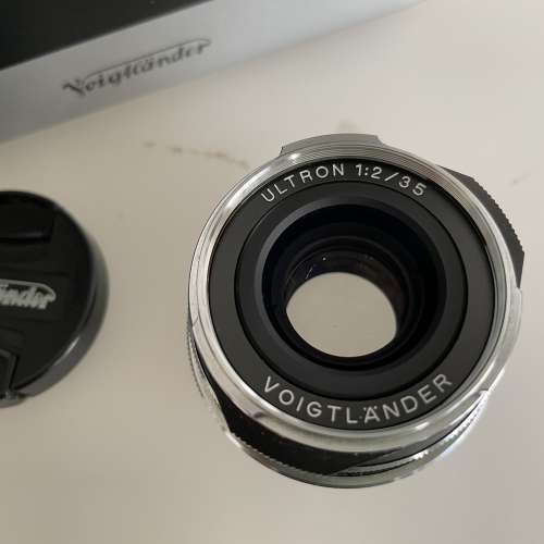 Voigtlander Ultron Vintage Line VM 35mm F2 ASPH