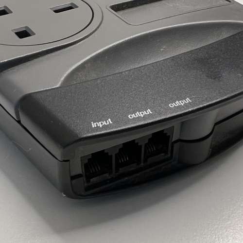 Belkin八位專業拖板