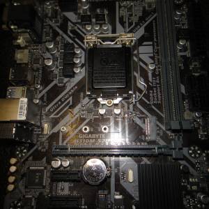 技嘉 H310M S2H Micro-ATX主機 Socket 1151 適合8、9代CPU