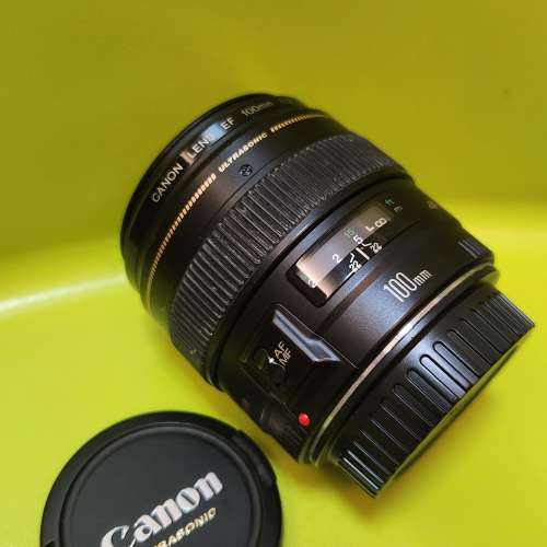 Canon EF 100mm f/2