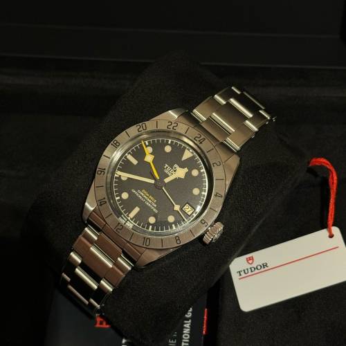 Tudor black bay pro 全新全套 24年1月卡 69折出售