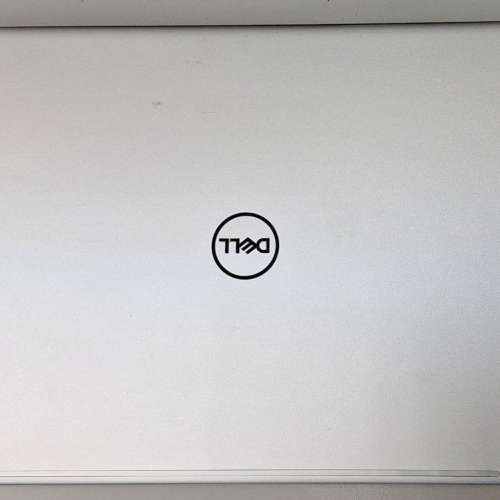 Dell inspiron 13 7000 7370 intel i7 8550u 8gb ram 256gb ssd