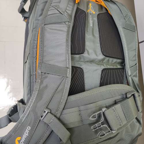 Lowepro BP 350 AW 相機袋