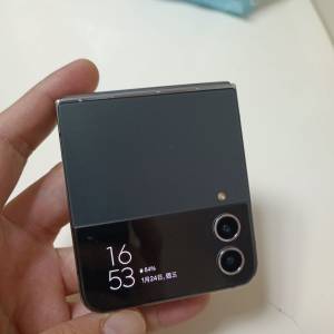 Samsung Z Flip 4 行貨256GB (有花損)