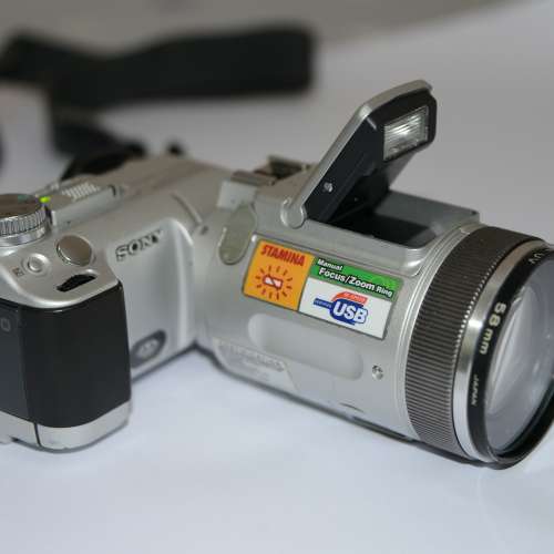 Sony CyberShot DSCF717 二手或全新數碼相機, 攝影產品