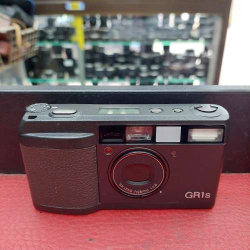 LEICA minilux Summarit 40mm f2.4 90% NEW   RICOH GR1S 95% NEW