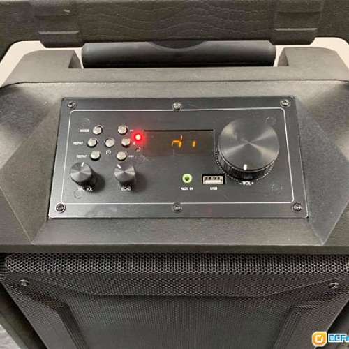 全新 10''防水蓝牙喇叭，帶FM收音機，Karaoke功能