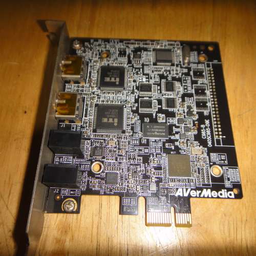 AVerMedia C985 Lite (採用 PCI-E 介面, 易錄卡) 遊戲直播擷取卡