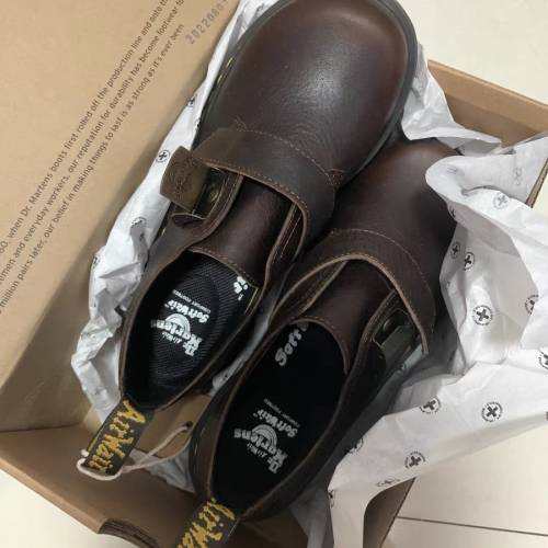 Dr. Martens Aukley Harvest in Brown 39