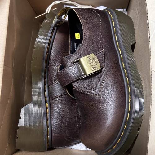 Dr. Martens Aukley Harvest in Brown 39