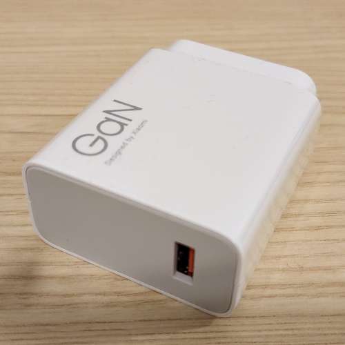 全新原裝小米 Xiaomi 120W 快速充電器 連USB線 (150元 海怡半島站交收)