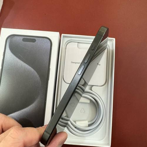 iPhone 15 Pro 黑色 256G 99.99新 美版 100%電