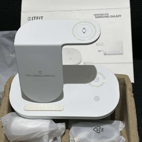 ITFIT Samsung 三合一 LED 無線充電板 (附30W充電器及充電線)