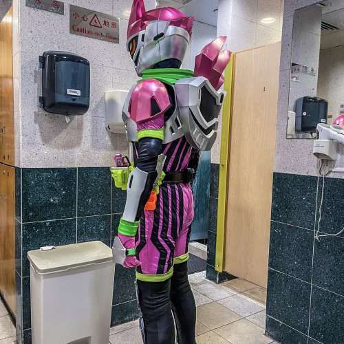 Kamen rider Exaid cosplay  幪面超人 皮套 頭盔