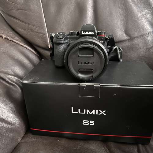 Panasonic Lumix S5 + 20-60mm lens kit set
