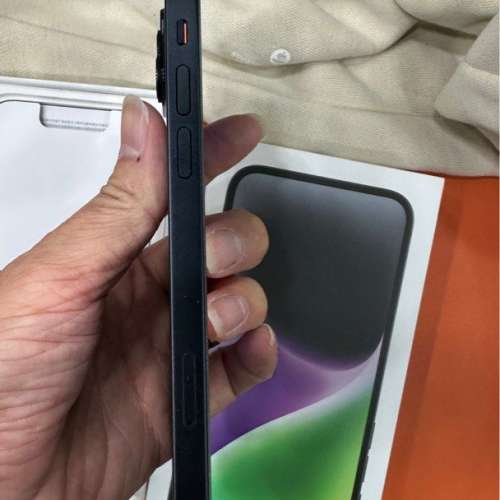 行貨 apple iPhone 14 Plus 256gb 黑色 全套 有單 2024年12月31日