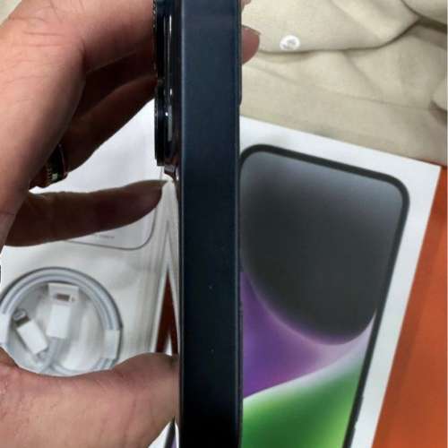 行貨 apple iPhone 14 Plus 256gb 黑色 全套 有單 2024年12月31日