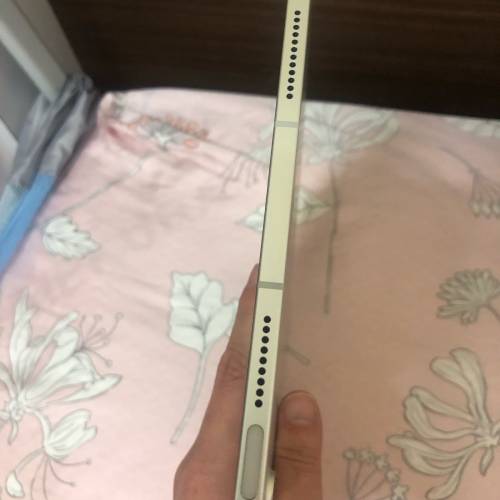 Sliver - Full set 99%new iPad 10 64gb lte battery 99% one month warr