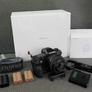 新淨 Fujifilm GFX50s II （二代)  港行保至 2024 年 5月 + GF50mm (無保）