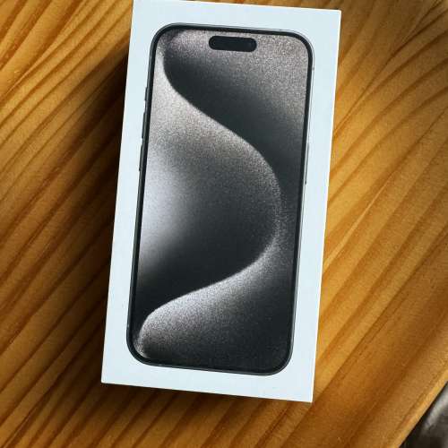 95% new iPhone 15 pro 256gb，原色