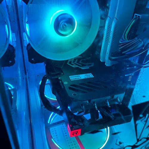 VASTARMOR Radeon™ RX 6600 XT 合金