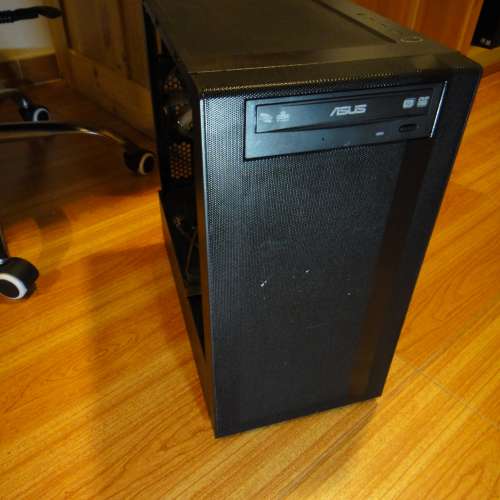 CoolerMaster 機箱 連Antec NX550 火牛 強化玻璃 側透