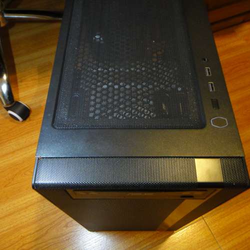 CoolerMaster 機箱 連Antec NX550 火牛 強化玻璃 側透