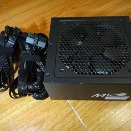 海韻電源 520W 80+。W.M12II EVO 520 SS-520GM2。青銅EVO版