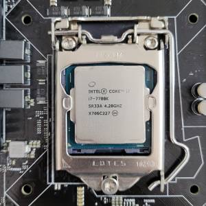 Asus P10S WS Motherboard + Intel i7 7700K CPU