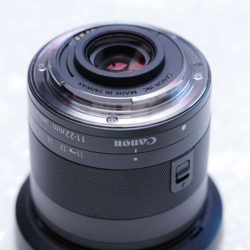 Canon EFM 1122mm f/45.6 IS STM 連原厰Hood EW60E 二手或全新自動對焦鏡頭, 攝影產品
