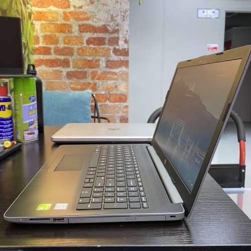 HP Notebook 15 (獨顯 / 8代4核 i5 / 15.6" 全高清 / Win 11 / 永久Office / SSD)
