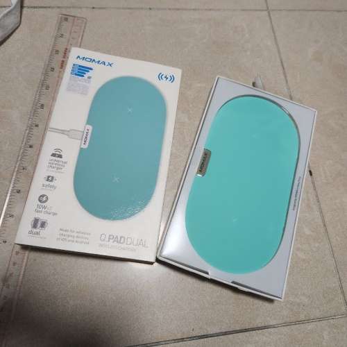 [順豐包郵] Momax Q.Pad Dual 無線充電板 可同時充兩部機 Dual Wireless charge