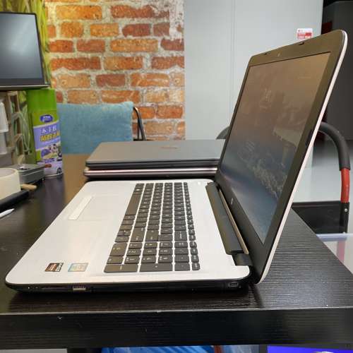 HP Notebook 15 (獨顯 / Core i5 / 15.6" 全高清 / Win 11 / 永久Office / SSD)