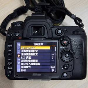 出售：NIKON D7000 body相機有盒