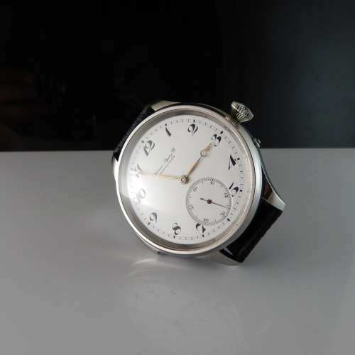 人手上鍊三問手錶