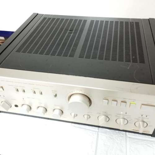 ONKYO Integra A-820RS