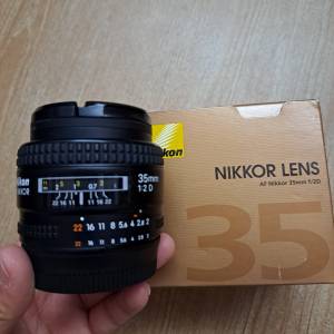 Nikon af 35mm f2D nikkor lens 9成新