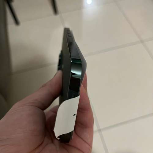 幾乎全新Iphone13 pro 新色綠零跌