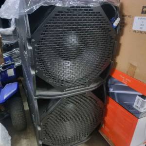 K-Array KO40 自供電 21 吋高功率重低音喇叭，8 歐姆阻抗，25Hz - 150Hz，136dB 連...