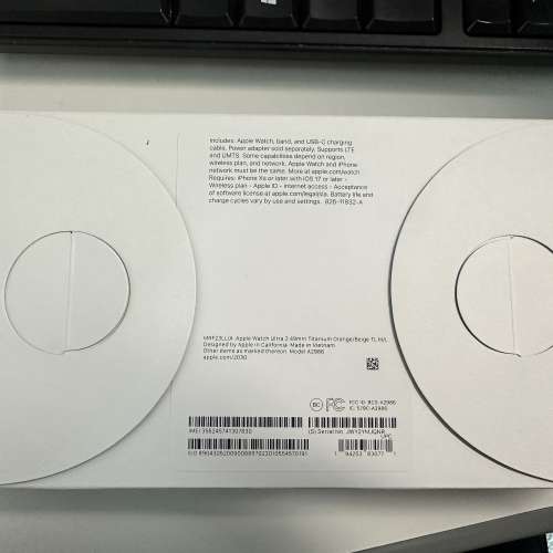 全新Apple Watch Ultra 2 49mm 配橙色/米色越野手環 (M/L) - 美版