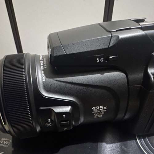 Nikon P1000 24-3000mm超遠攝相機