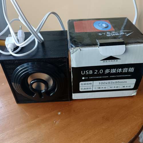 USB 木箱小喇叭  全新