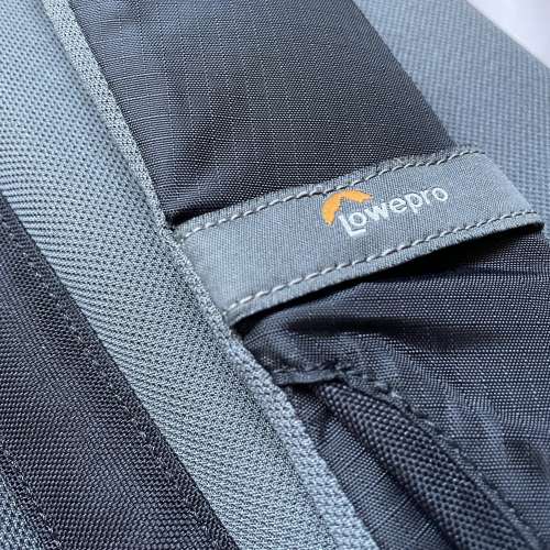 Lowepro hatchback BP 250 AWII 相機袋背囊