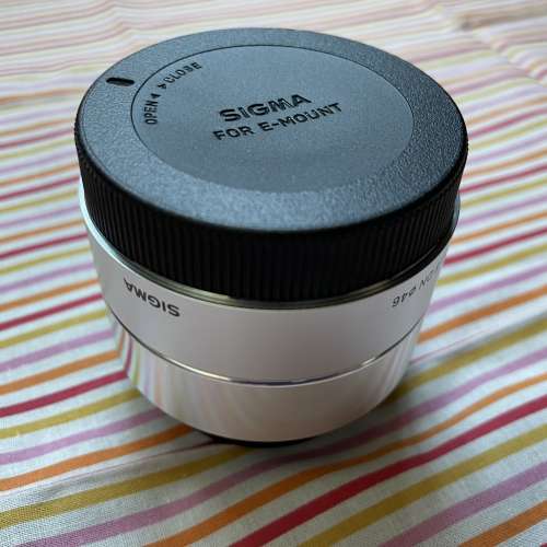 Sigma 30mm F2.8 DN | Art Sony E mount 銀色
