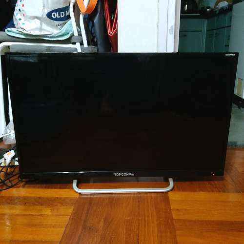 Topcon Pro 32&rdquo; LED iDTV