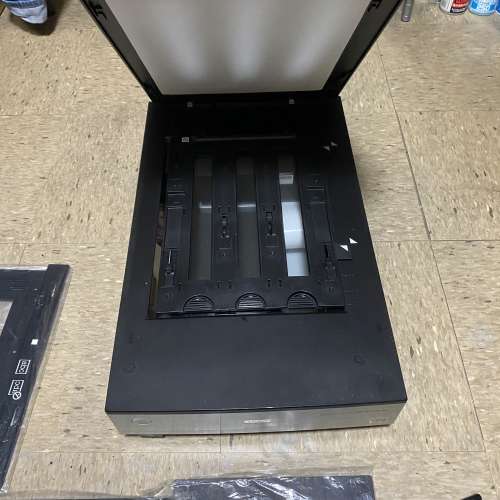 Epson Perfection V800 Photo Scanner (底片和幻燈片掃描)