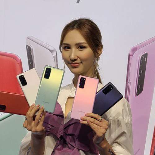 未拆封*100%全新 Samsung S20 FE 6+128